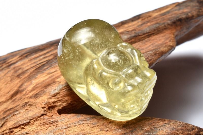 1点物】AAA激レア☆透明レモンカラー リビアングラス 25x16mm 貔貅