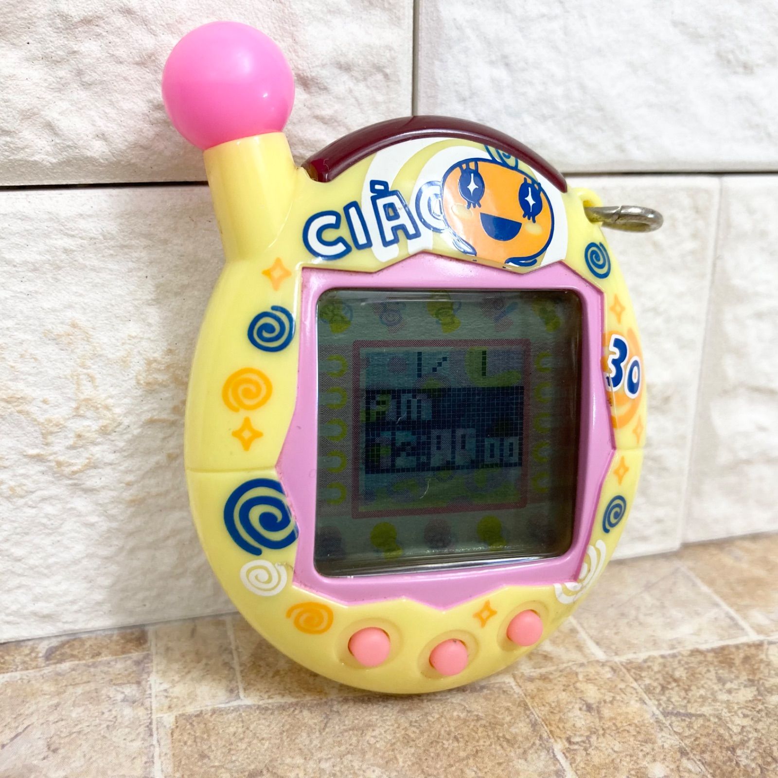 ストラップ 2006