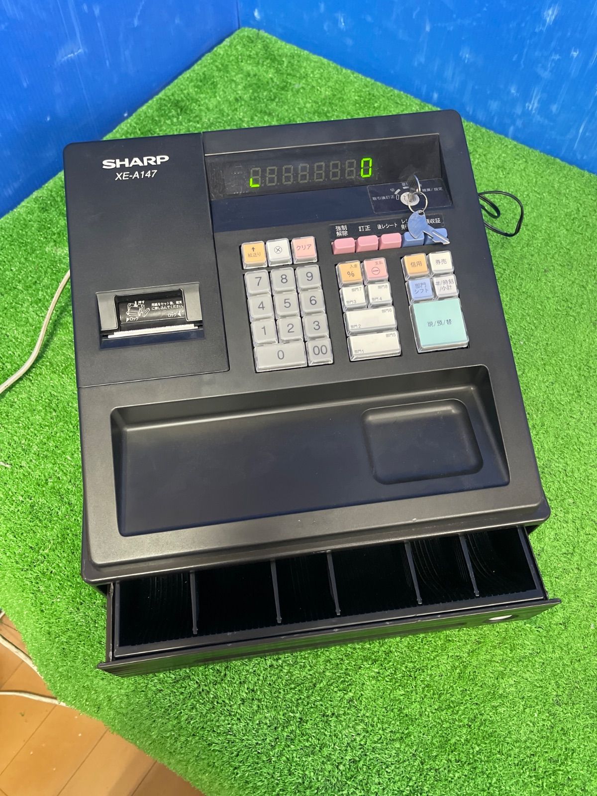 X545☆SHARP XE-A147 ブラック レジスター 動作品 送料無料 保証付