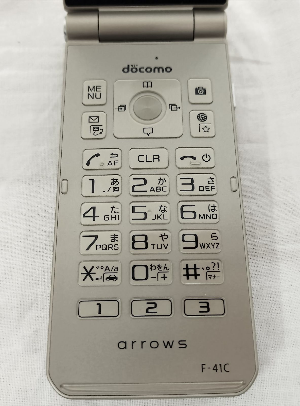 docomo F-41C ガラケー 充電スタンド付 通電動作良好 ネットワーク利用
