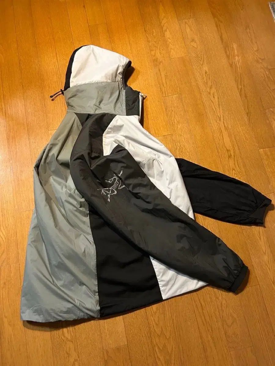 XL アークテリクス BEAMS アトム トランクィル ジャケット