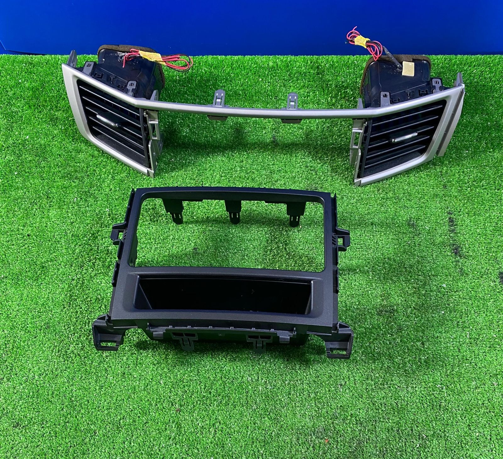 ZT-6942] 純正トヨタ アルファード ANH20 H20年 ウッドダッシュパネル