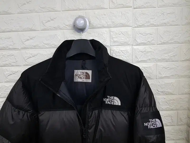 THE NORTH FACE ザ・ノース・フェイス ノベルティ Nuptse(ヌプシ