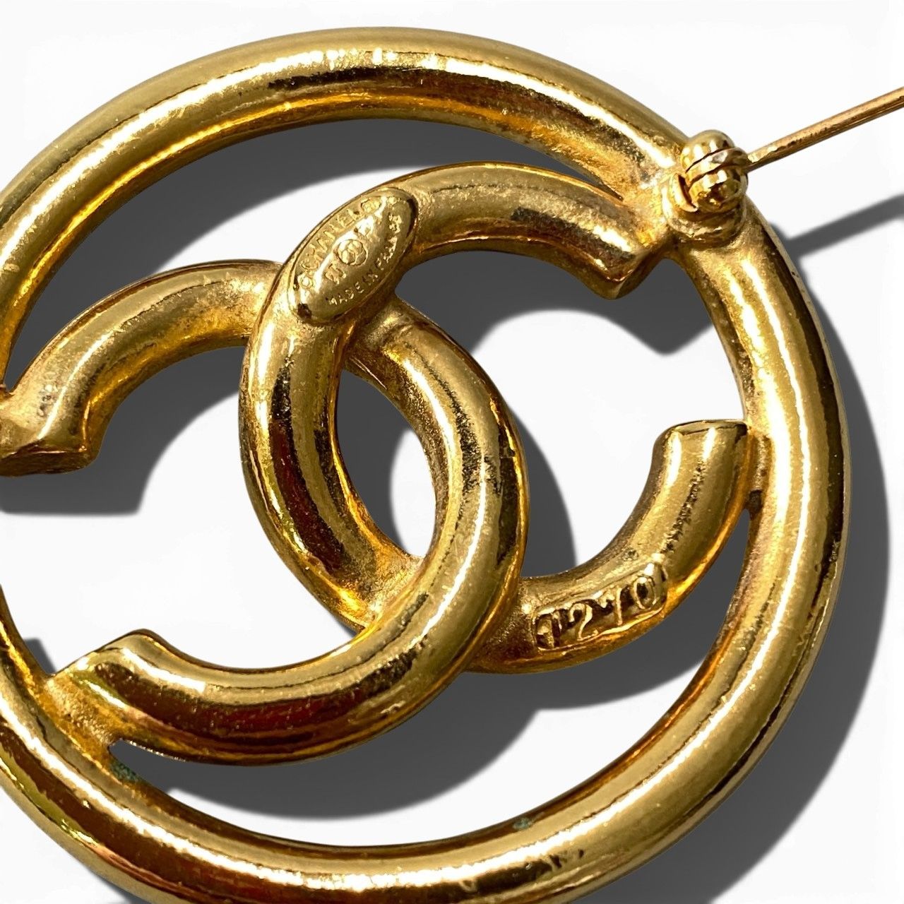 b5〇 Vintage Chanel 1993 Coco Mark Gold Brooch ta1 - メルカリ