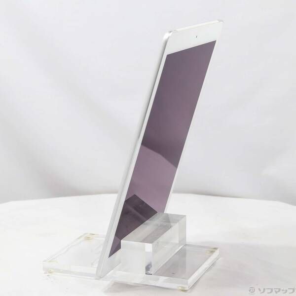 ソフマップ 〔中古品〕 iPad Air 2 64GB シルバー MGHY2J／A au【269