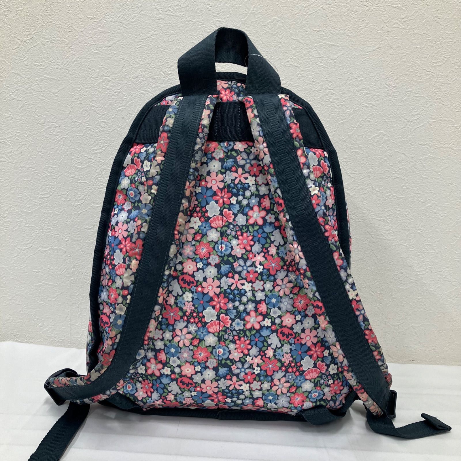 9083 LeSportsac レスポートサック リュックサック リュック バック
