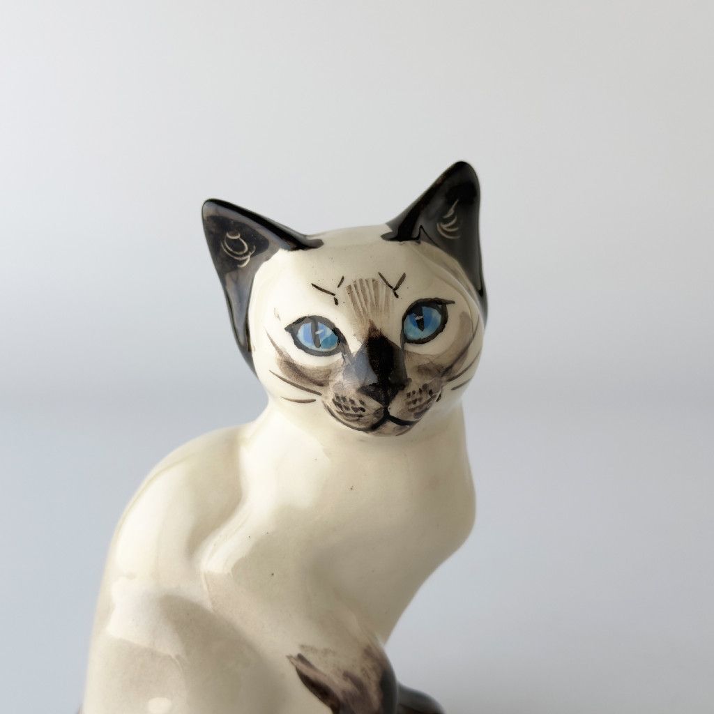 英国 ヴィンテージ 陶器 猫 オブジェ キャット フィギュア 置物