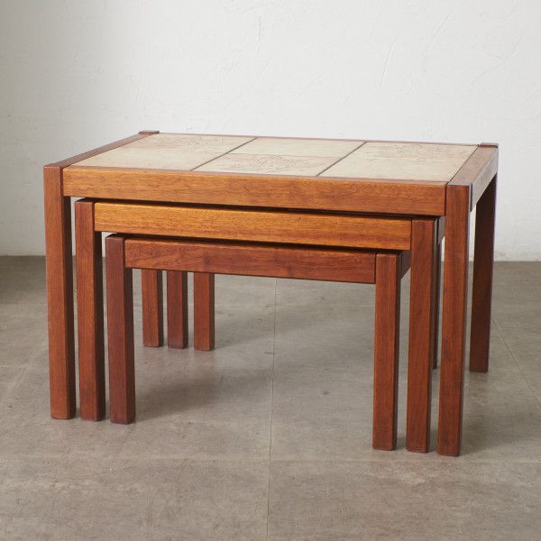 英国 ヴィンテージ タイルトップ ネストテーブル コーヒーテーブル