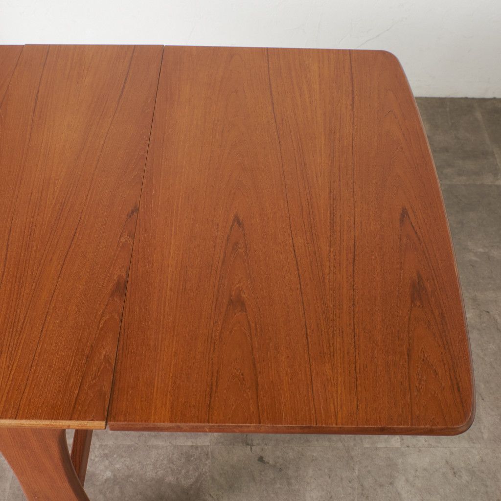 G-PLAN Fresco ダイニングテーブル 木製 チーク 英国 ヴィンテージ