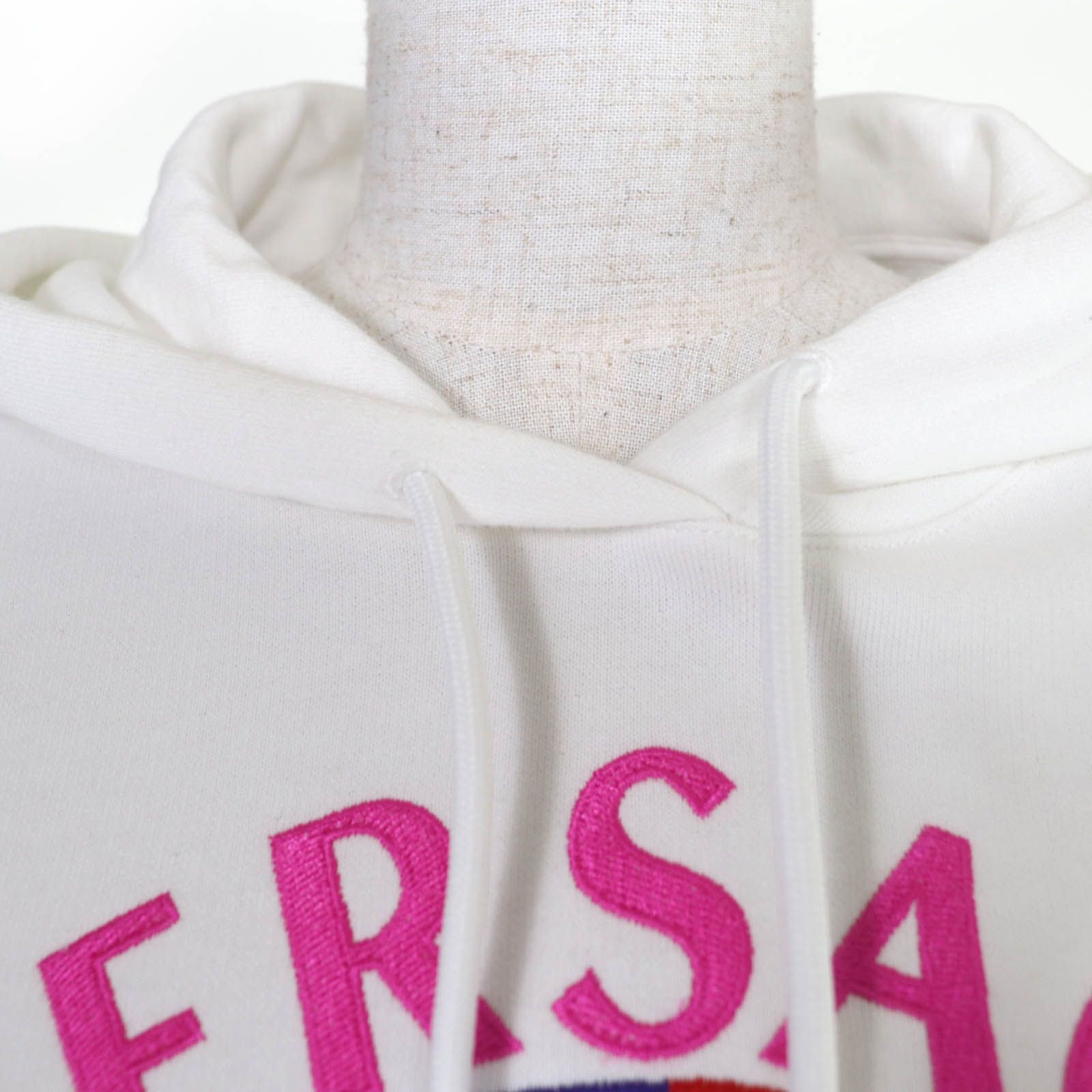 美品☆VERSACE ヴェルサーチ 2021年製 1002804 コットン ロゴデザイン