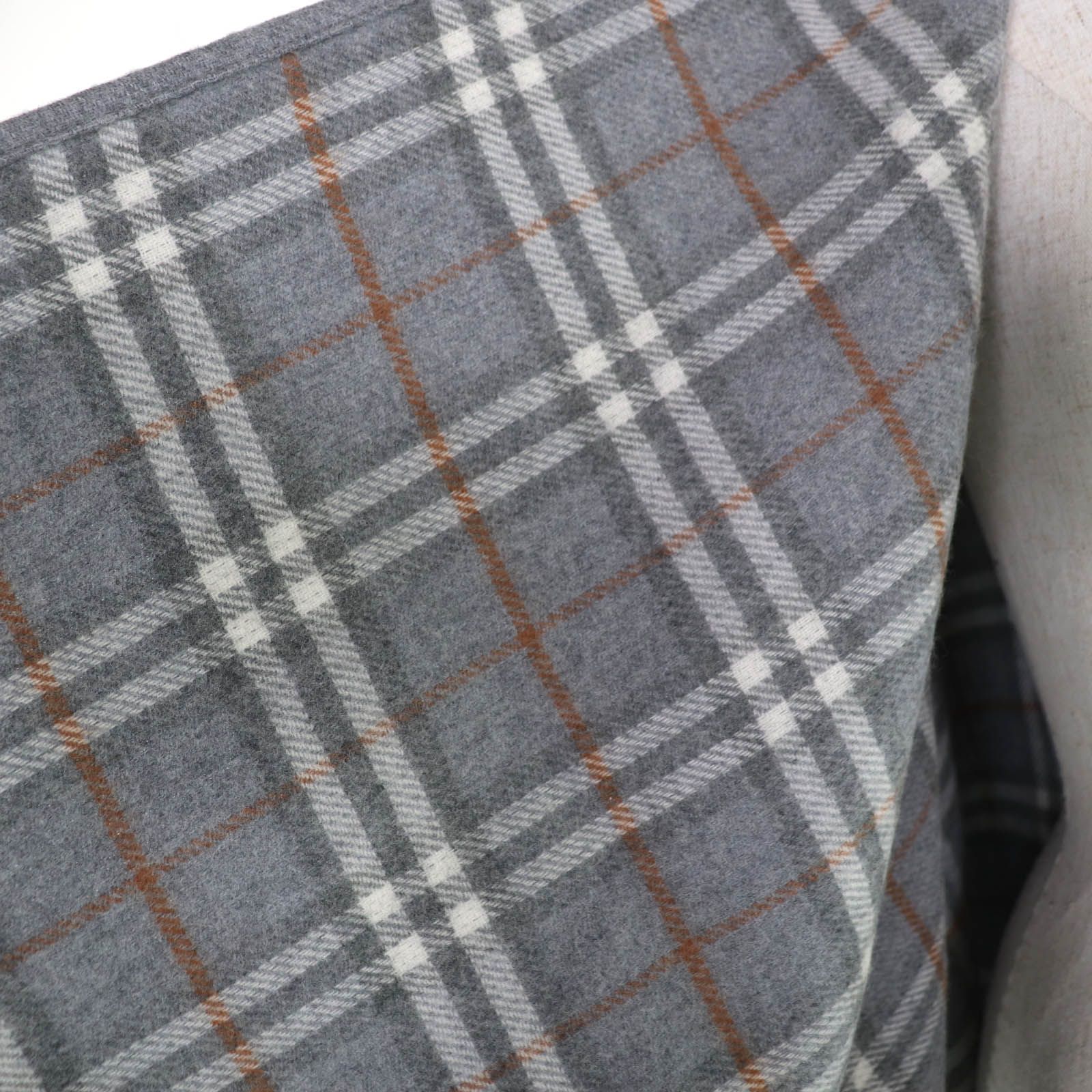 極美品☆BURBERRY バーバリー ウール100％ 現行品 リバーシブル 裏地