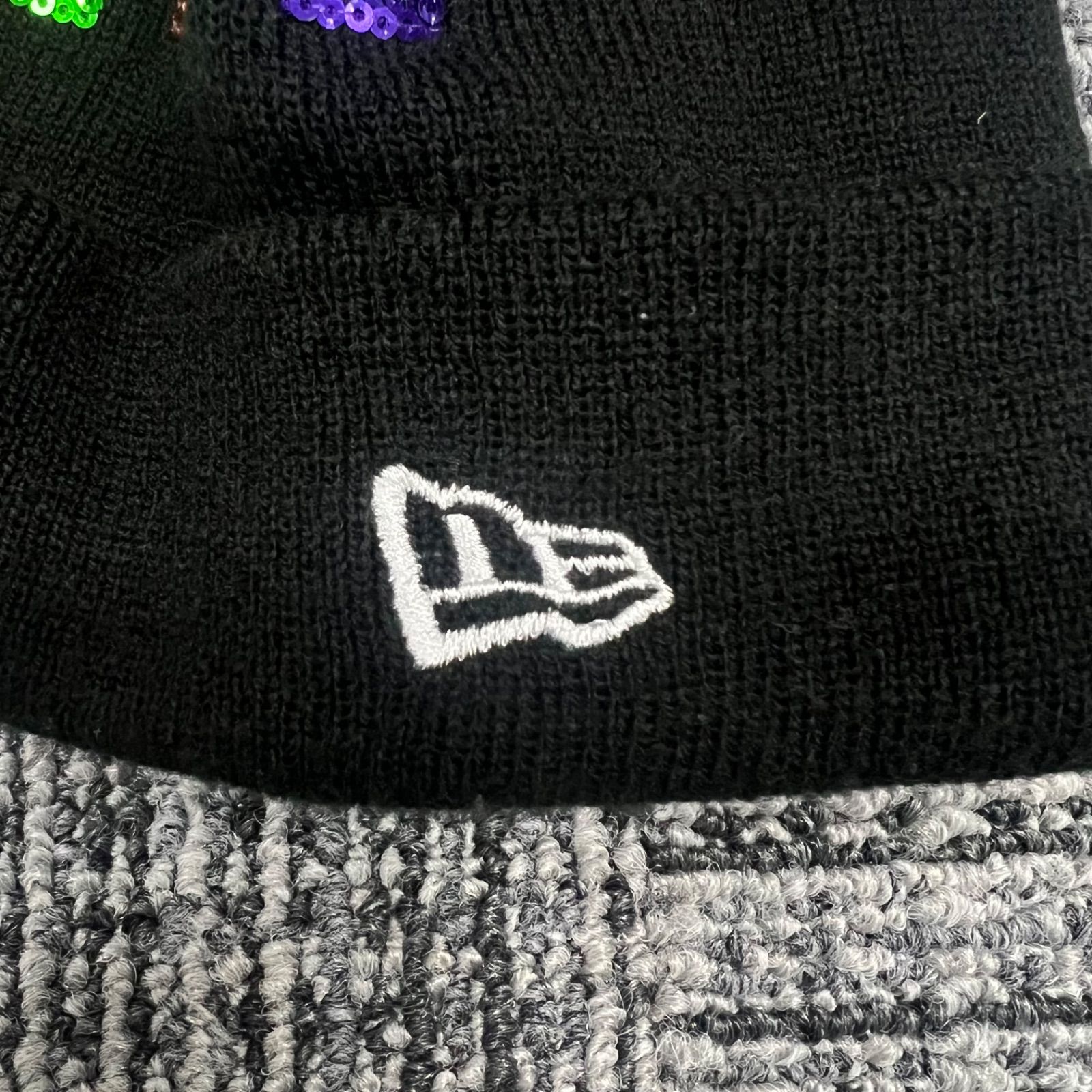 Supreme × New Era スパンコール ビーニー ブラック　黒　正規品 Supreme 20AW New Era® Sequin Beanie ニューエラ シークインビーニー