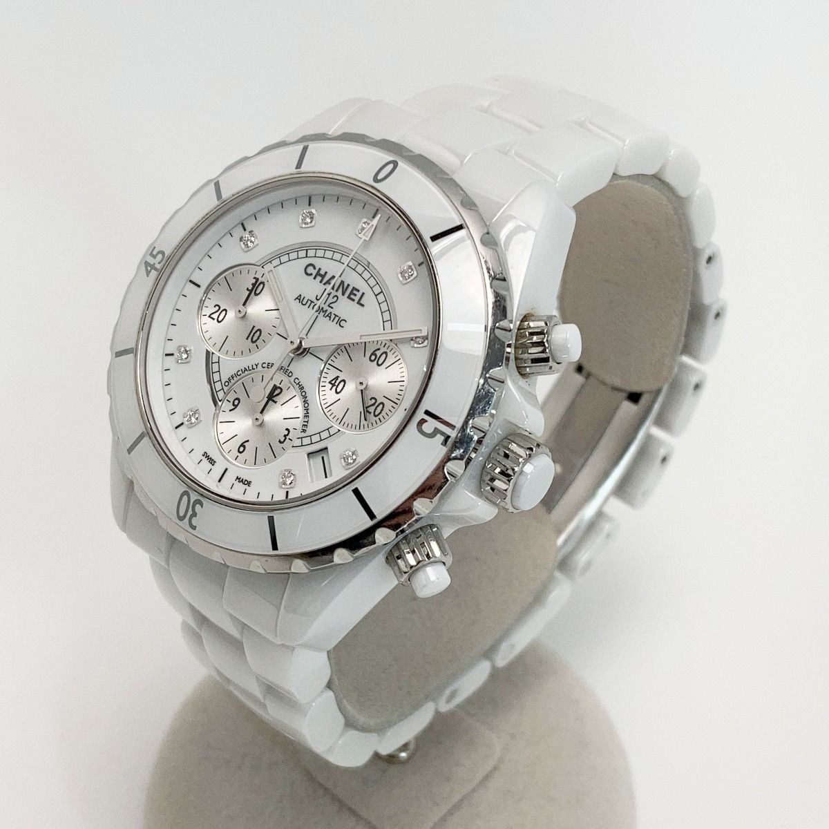 CHANEL シャネル J12 クロノグラフ 9Pダイヤ H2009 ホワイト