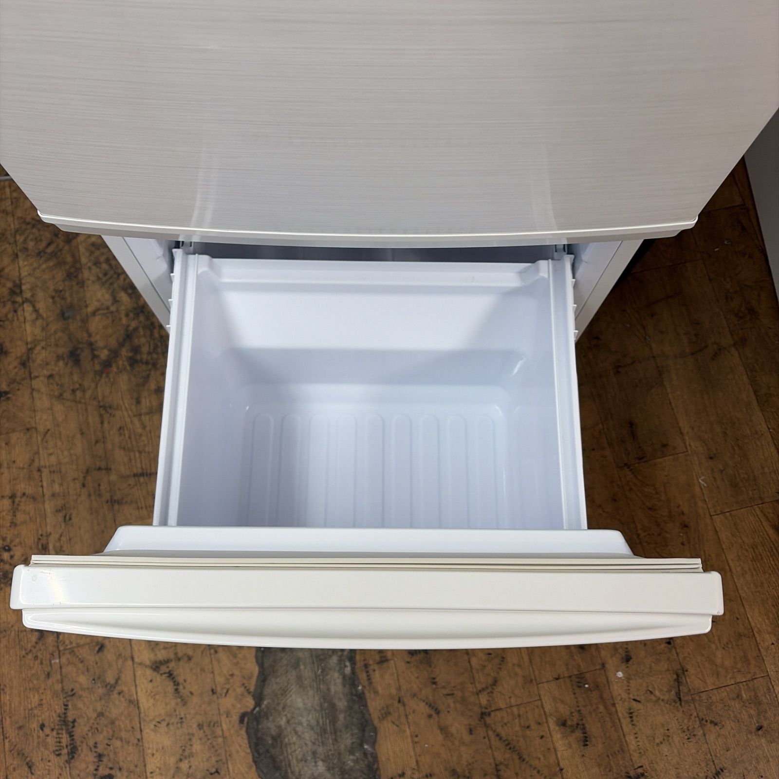 名古屋近郊限定送料設置無料　シャープ冷蔵庫137L 楽天市場】冷蔵庫 シャープ 137の通販