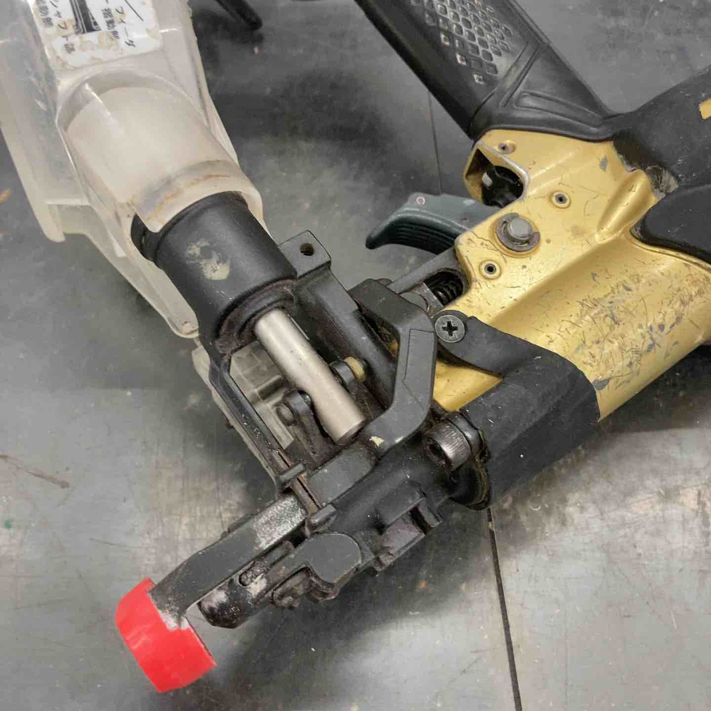 高圧エアネジ打ち機 WF