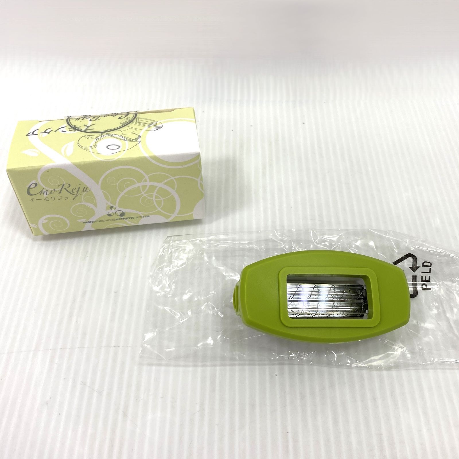 中古品】イーモリジュ フラッシュ式脱毛器 NIPL-1080 EmoReju ホワイト 