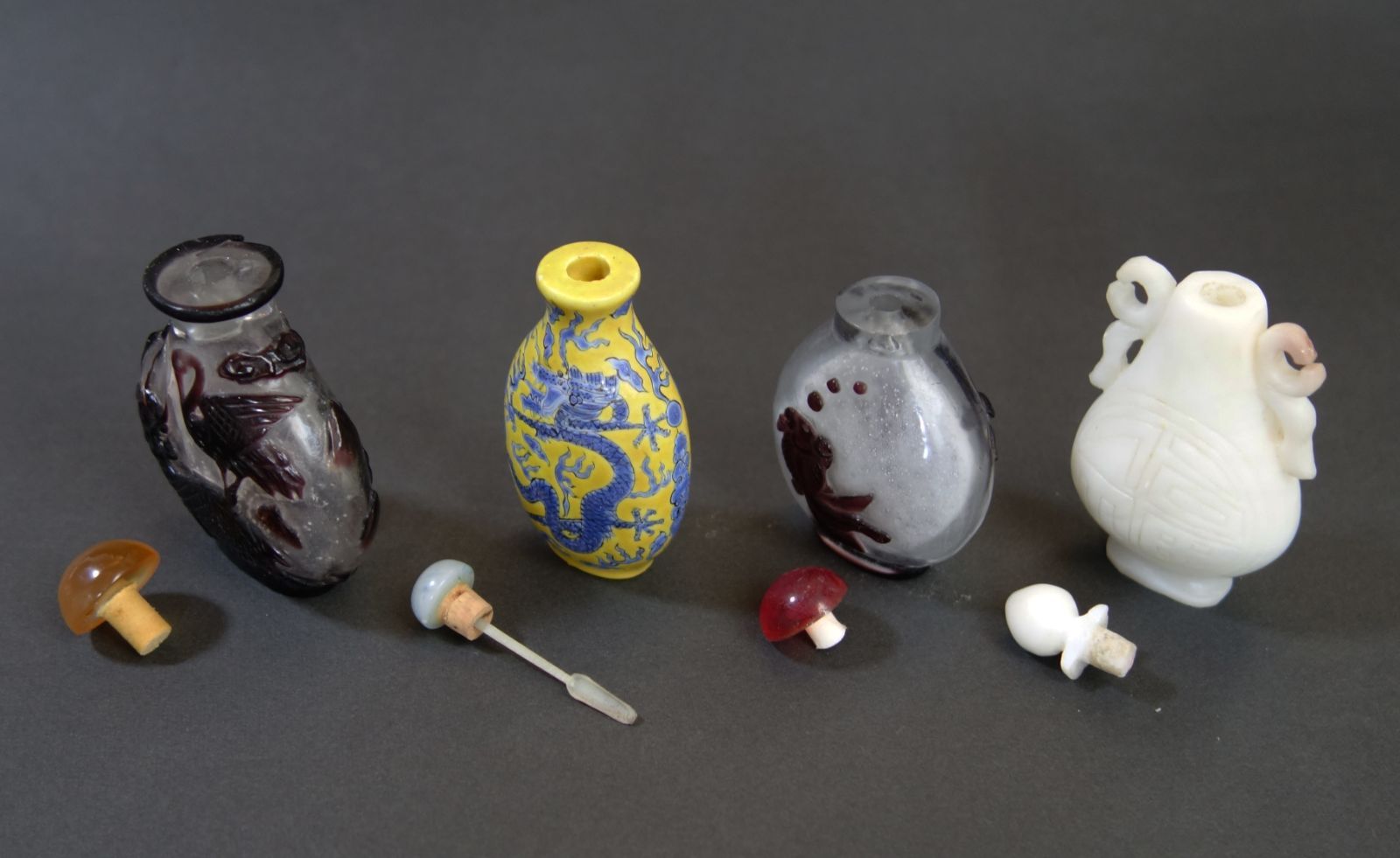 骨董逸品【鼻煙壺×8点】 喫煙具 中国美術 中国古玩 骨董 古美術 美術