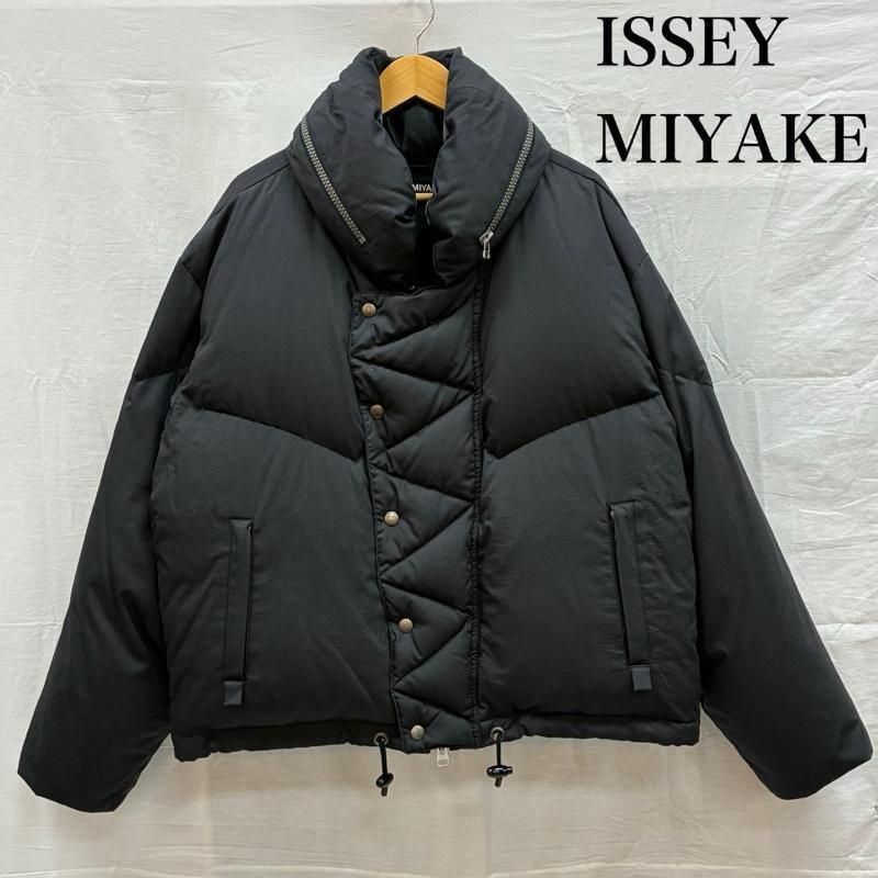 90s 00s イッセイミヤケ　ダウン　アウター archive イッセイミヤケ 90s 93AW ダウンジャケット 2WAY 収納フード 短丈 ME33