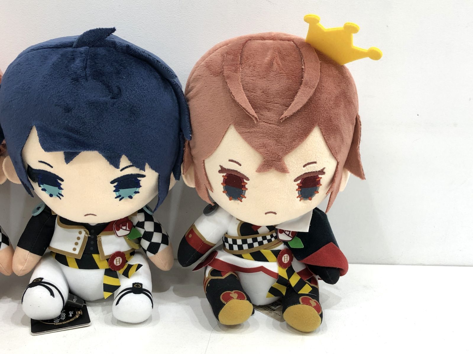 小牧店】タグ付き ツイステ スペシャル ハンドメイド風 お座り