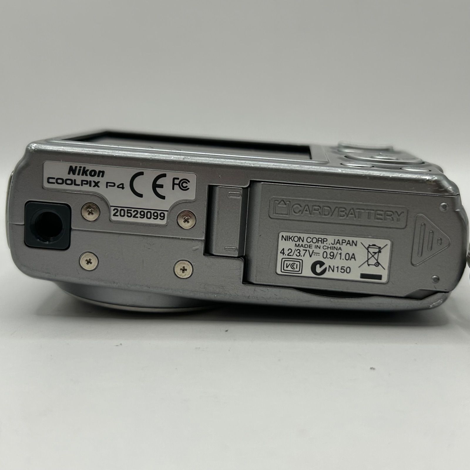 ジャンク品】Nikon COOLPIX P4 VR シルバー ニコン クールピクス