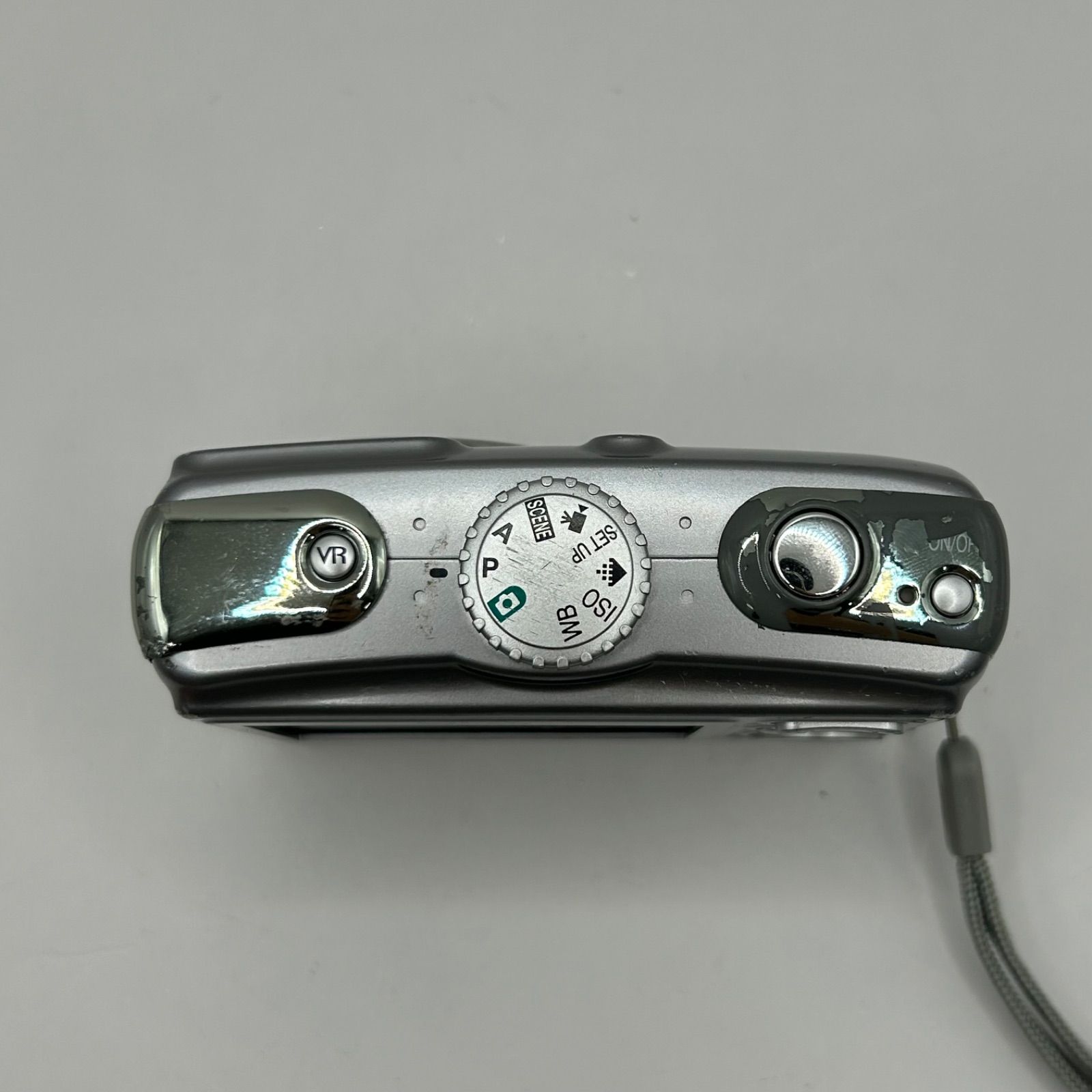 ジャンク品】Nikon COOLPIX P4 VR シルバー ニコン クールピクス