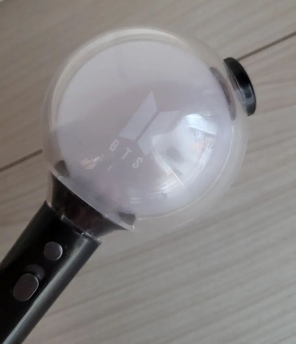 BTSグッズ ミニ アミボム キーチェーン - メルカリ