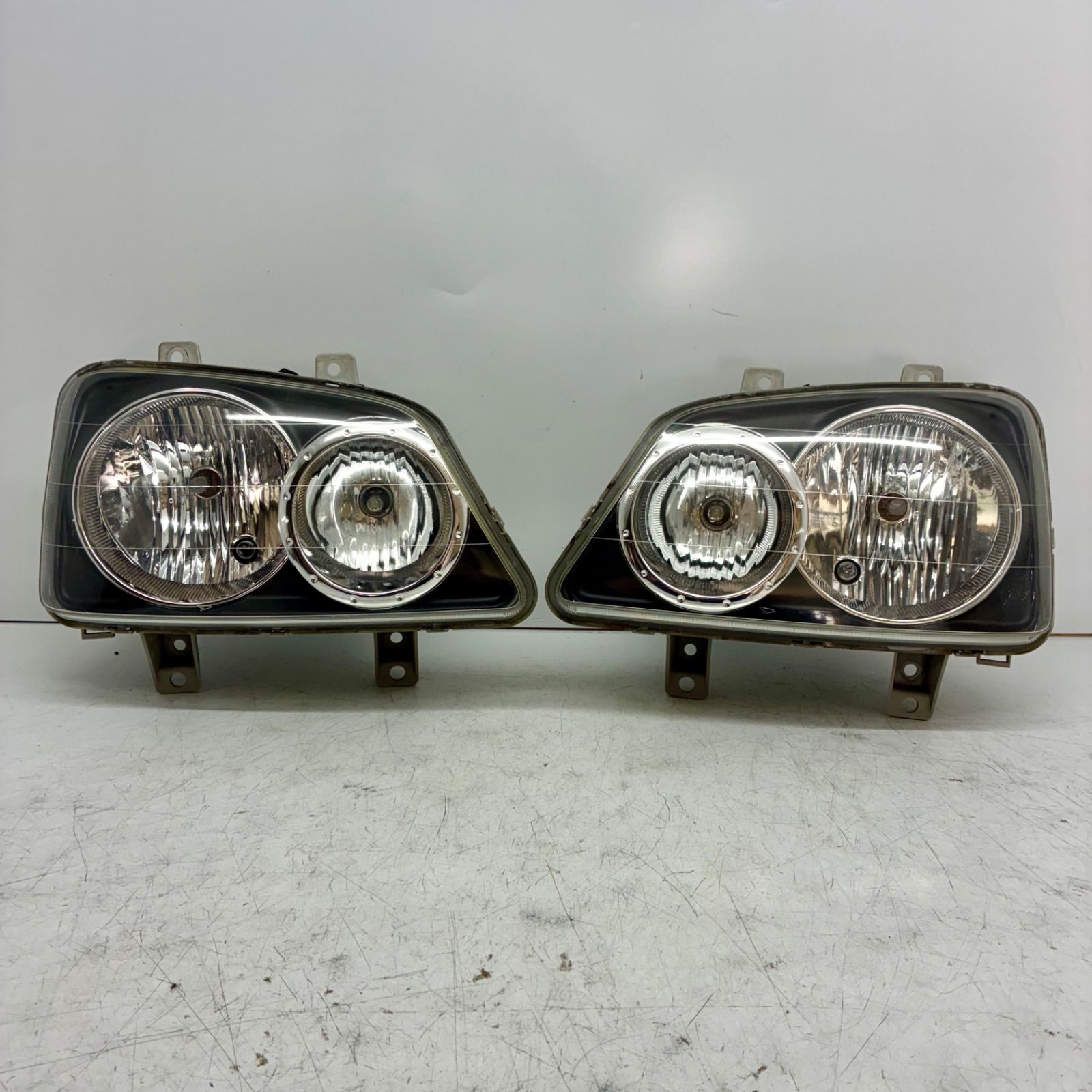 良品【コーティング済】ダイハツ J111G J131G テリオスキッド ヘッド