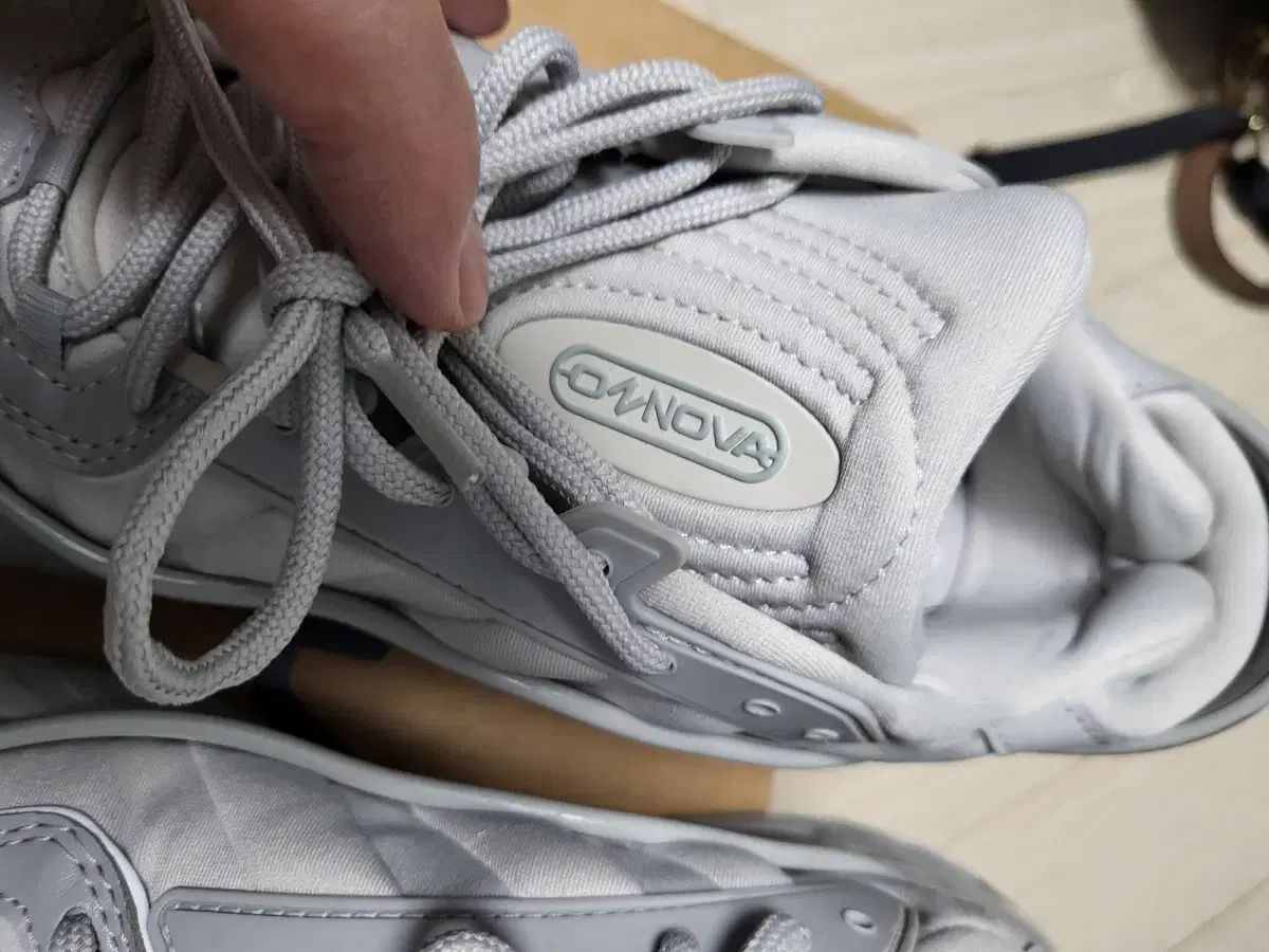  アディダス オーズあんさんぶるスターズ グレー 275 mm 状態良し 登山靴 トレッキングシューズ アウトドアシューズ