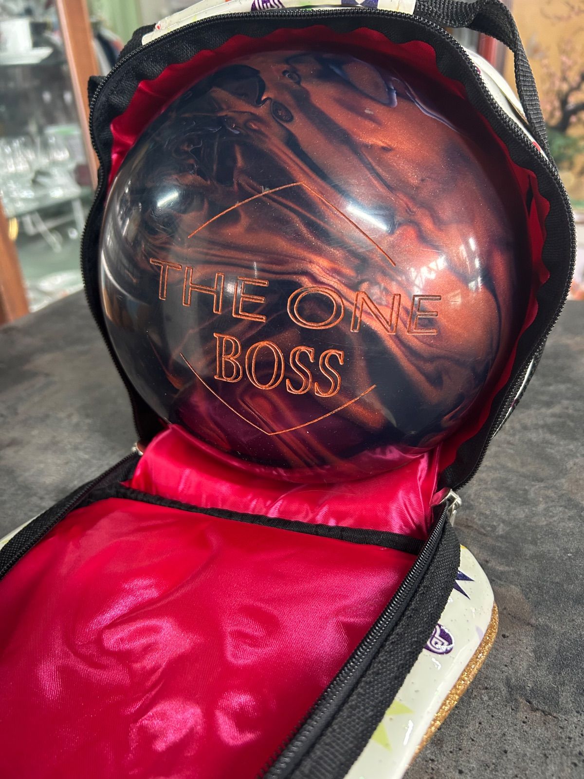 Ebonite ボウリング用バッグ 黒/赤 EBONITE ボウリングボール＋キャスター付きバッグ＋小物バッグセット