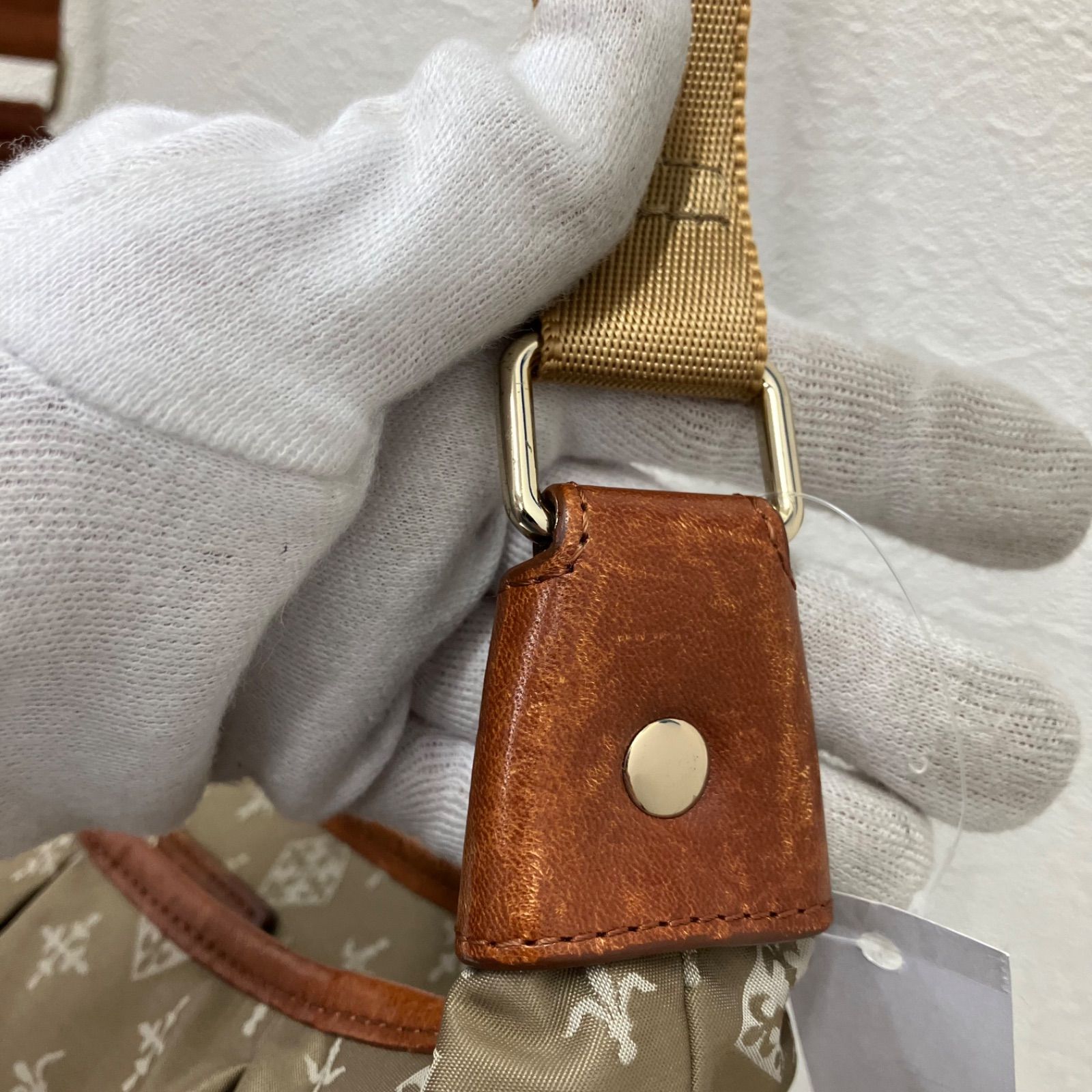 9084 russet ラシット ショルダーバッグ ベージュ ナイロン レザー 