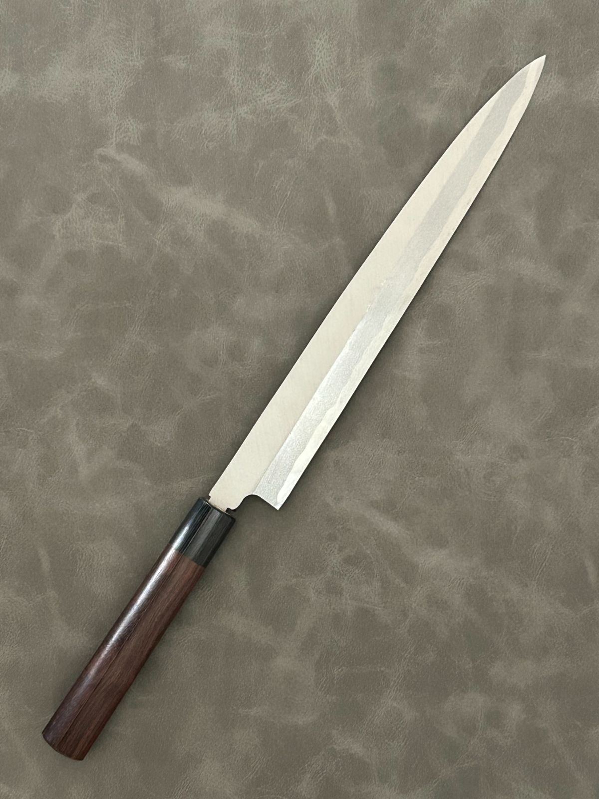 訳あり】 包丁 刺身包丁 柳刃包丁 安来鋼青紙2号 270mm 紫檀シノギ柄