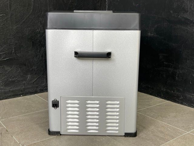 車載冷蔵 冷凍庫 【中古】日和商事 Sumeriy K9-50 50L グレー×ブラック