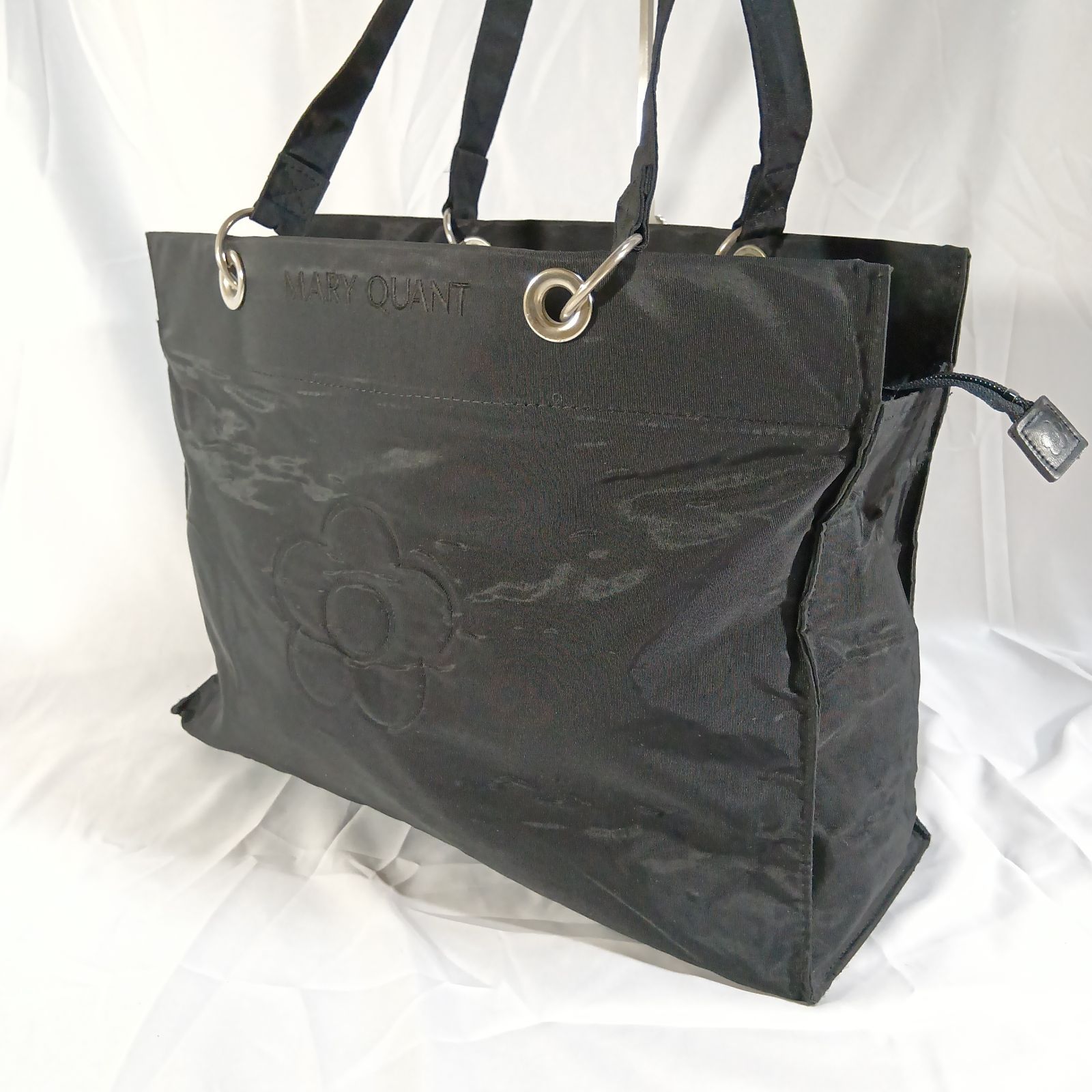 訳あり】マリークワント トートバッグ 黒 ナイロン デイジー 刺繍 A4