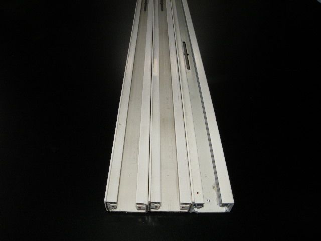 【東芝製】ダクトレール (ホワイト) ３m×３本　■ライティングレール■J-346