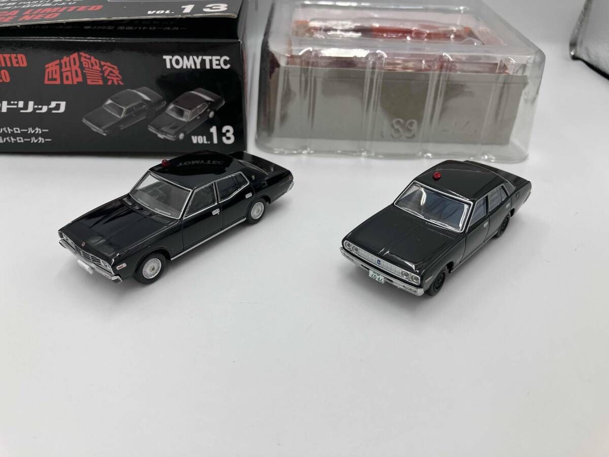 トミカ 西部警察 VOL.13 ニッサン セドリック 2台セット リミテッド