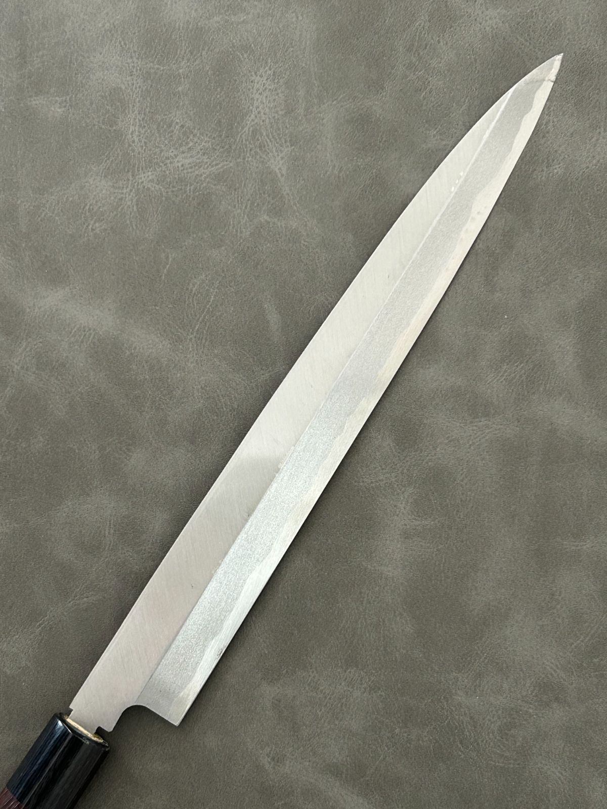 訳あり】 包丁 刺身包丁 柳刃包丁 安来鋼青紙2号 270mm 紫檀シノギ柄