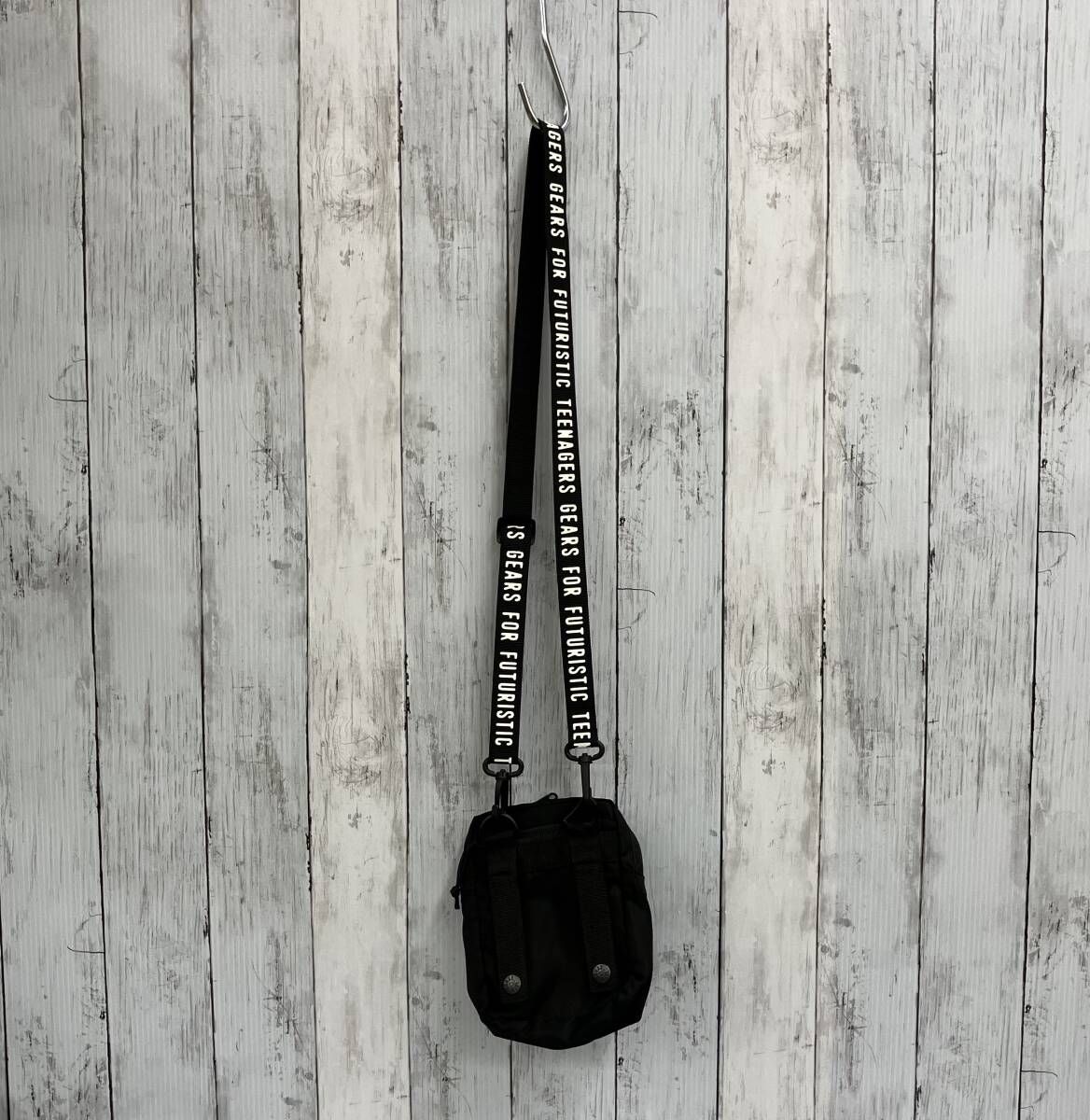 HUMAN MADE ヒューマンメイド ショルダーバッグ ブラック ストリート