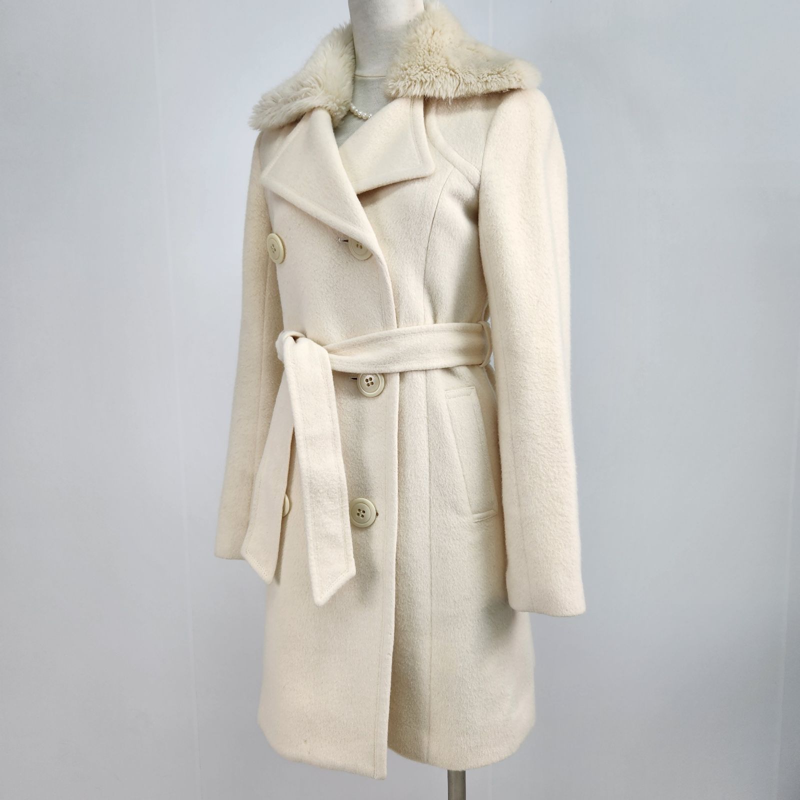 バーバリーブルーレーベル ロングコート アンゴラ ファー ベルト付き A