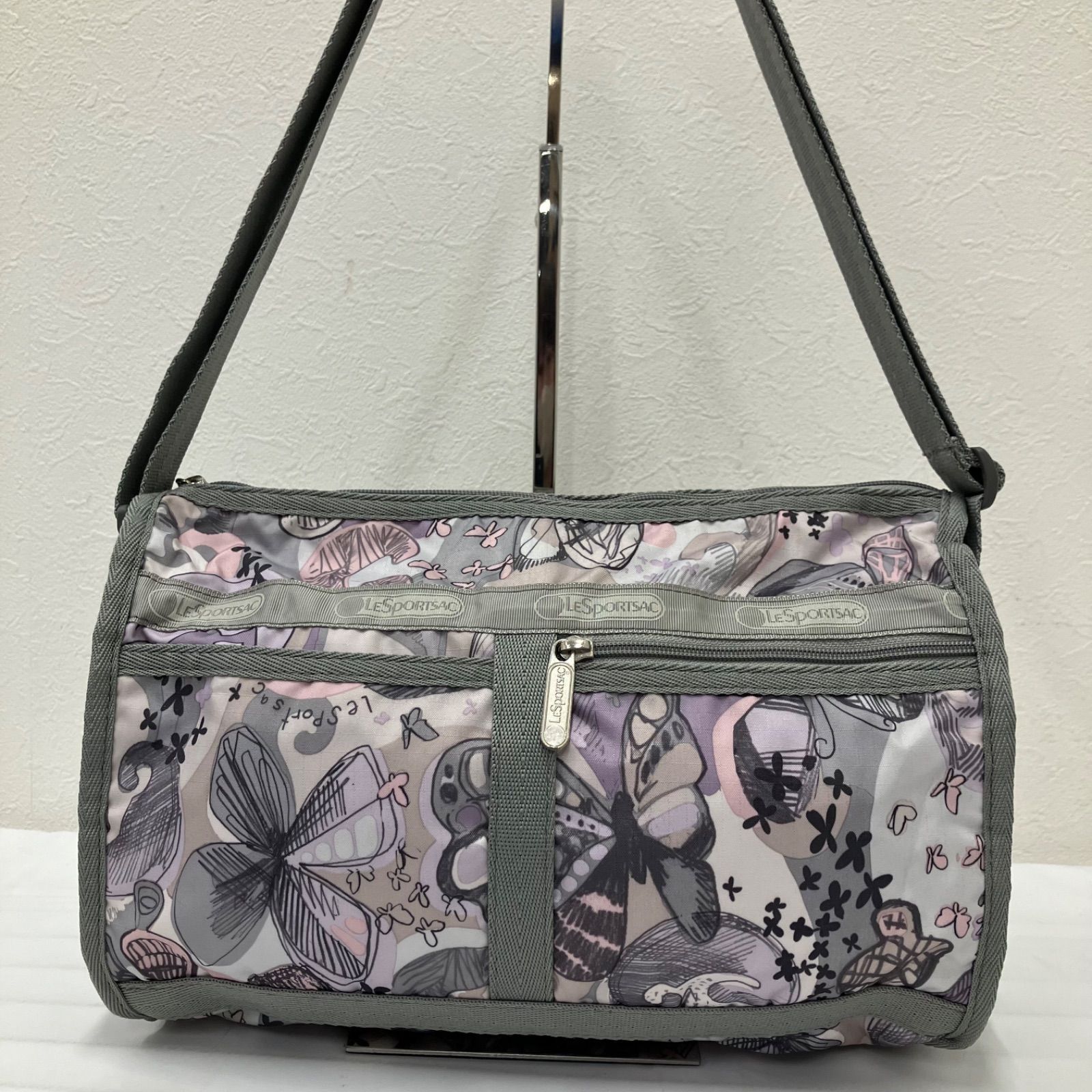 9196 LeSportsac レスポートサック ショルダーバッグ グレー