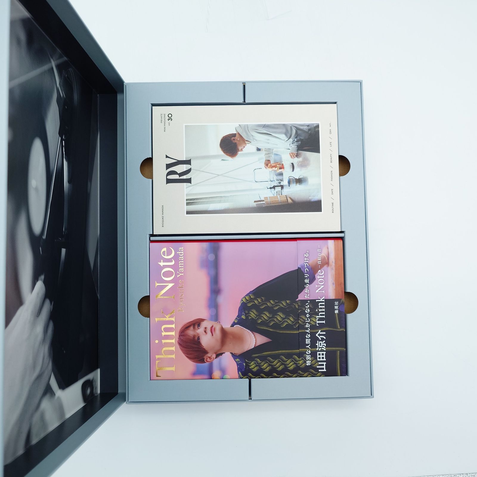 7 山田涼介 30th Anniversary プレミアムBOX - メルカリ