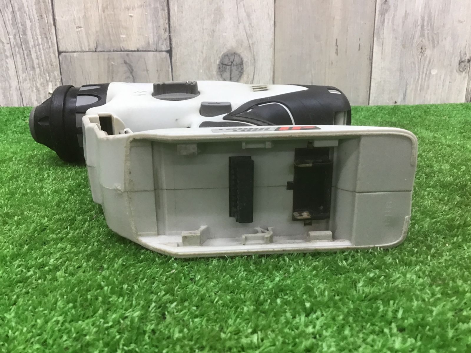 コードレスマルチハンマドリル