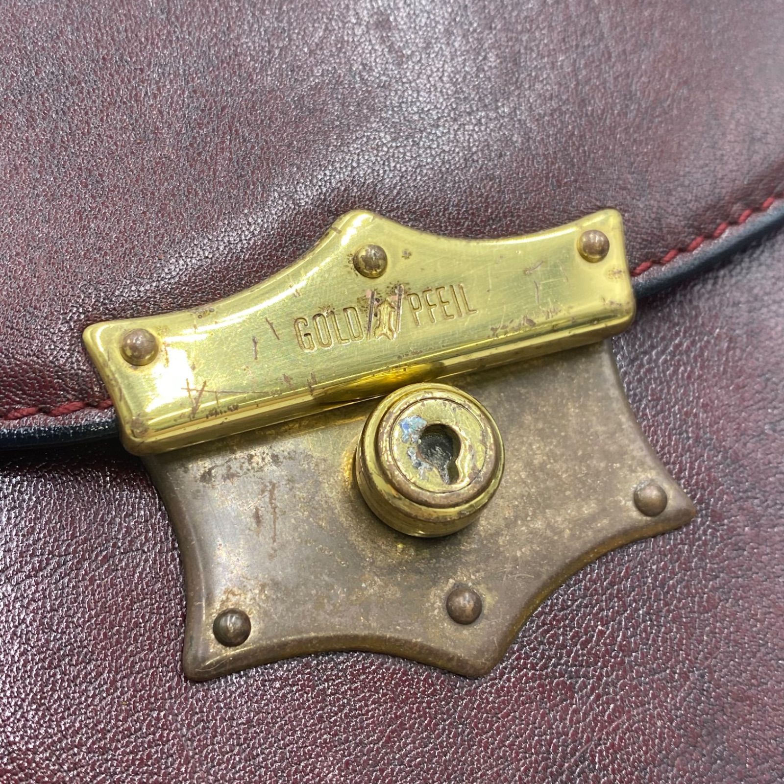 GOLD PFEIL ゴールドファイル ショルダーバッグ 斜めがけ ボルドー
