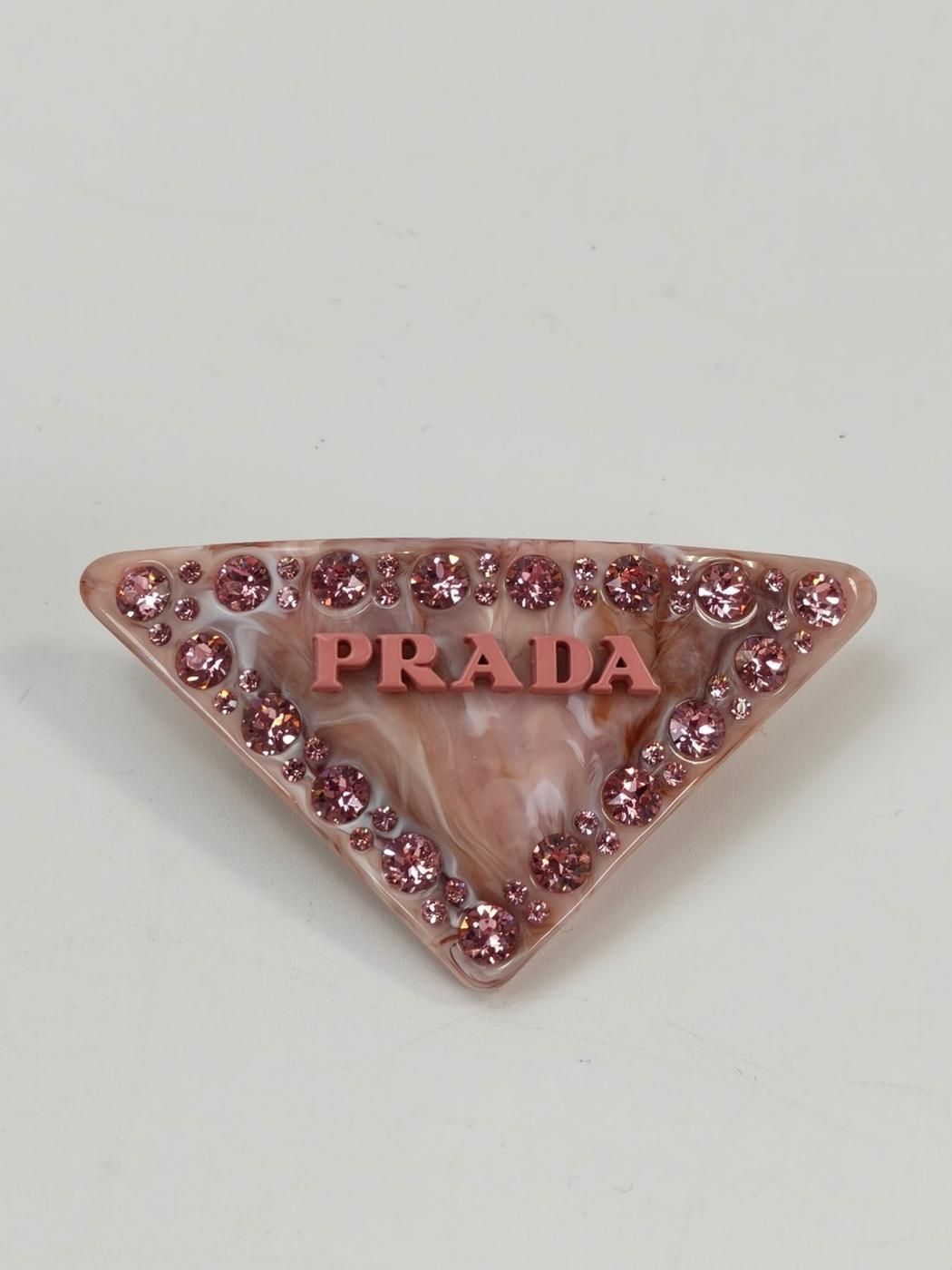 PRADA ピンク トライアングルヘアピン PRADA プラダ トライアングル バレッタ ヘアアクセサリー ピンク 管理