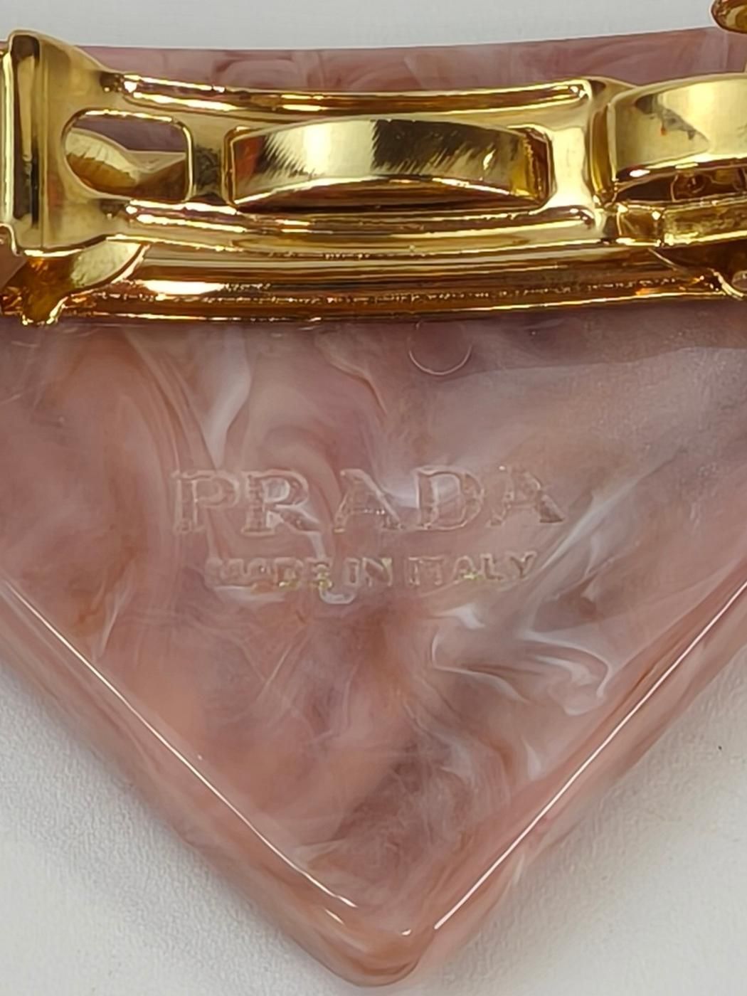 PRADA プラダ トライアングル バレッタ ヘアアクセサリー ピンク 管理