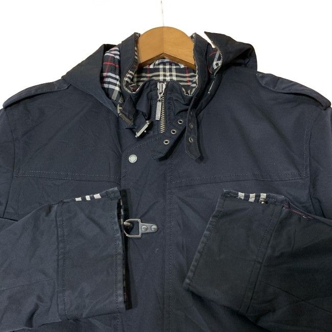 BURBERRY BLACK LABEL ナイロンジャケット ハイネック フルジップ 無地
