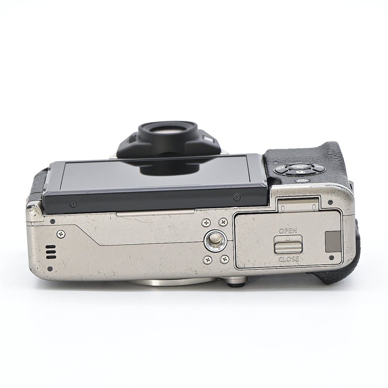 FUJIFILM フジフイルム X-T100 ボディ シャンパンゴールド X-T100-G