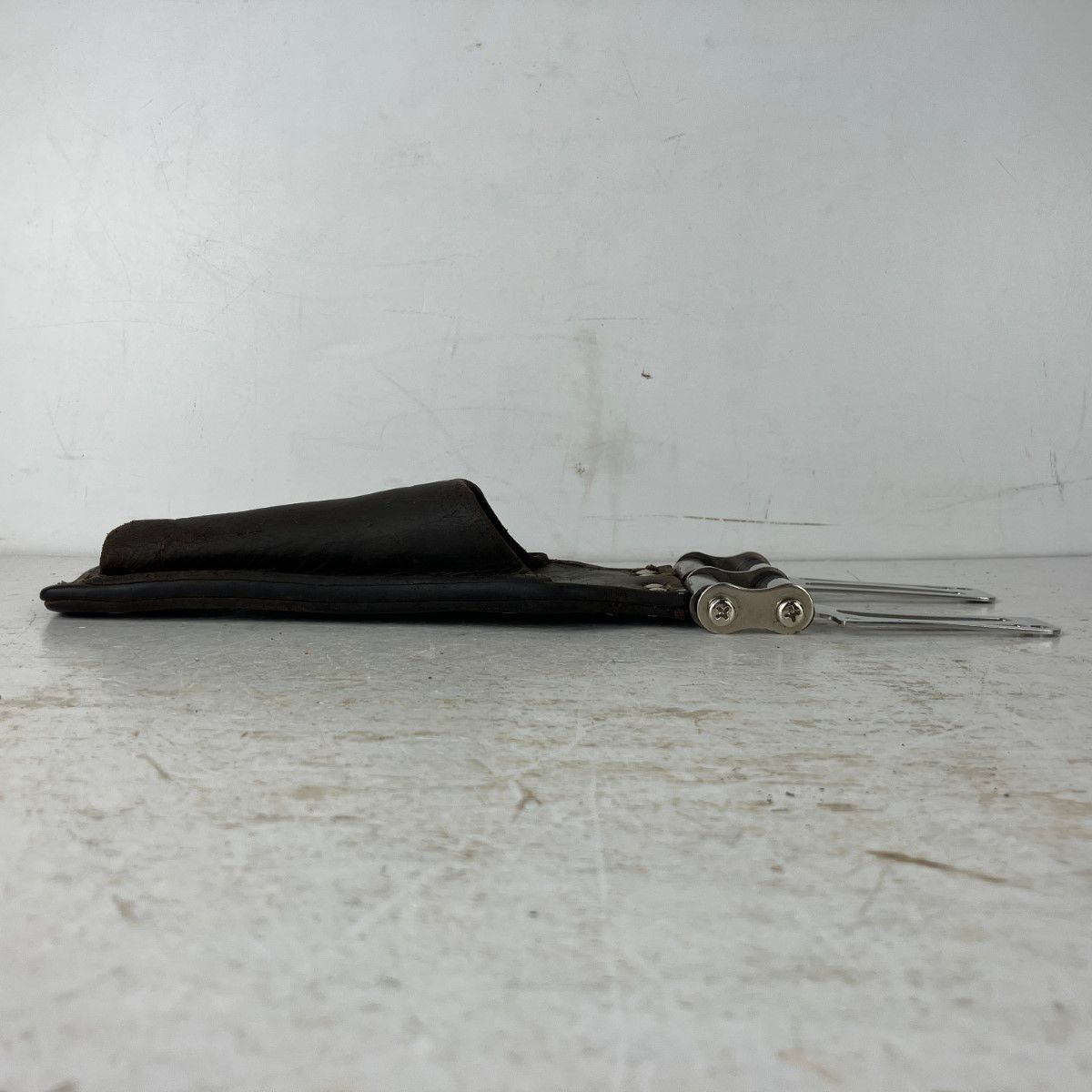 チェーン金具付