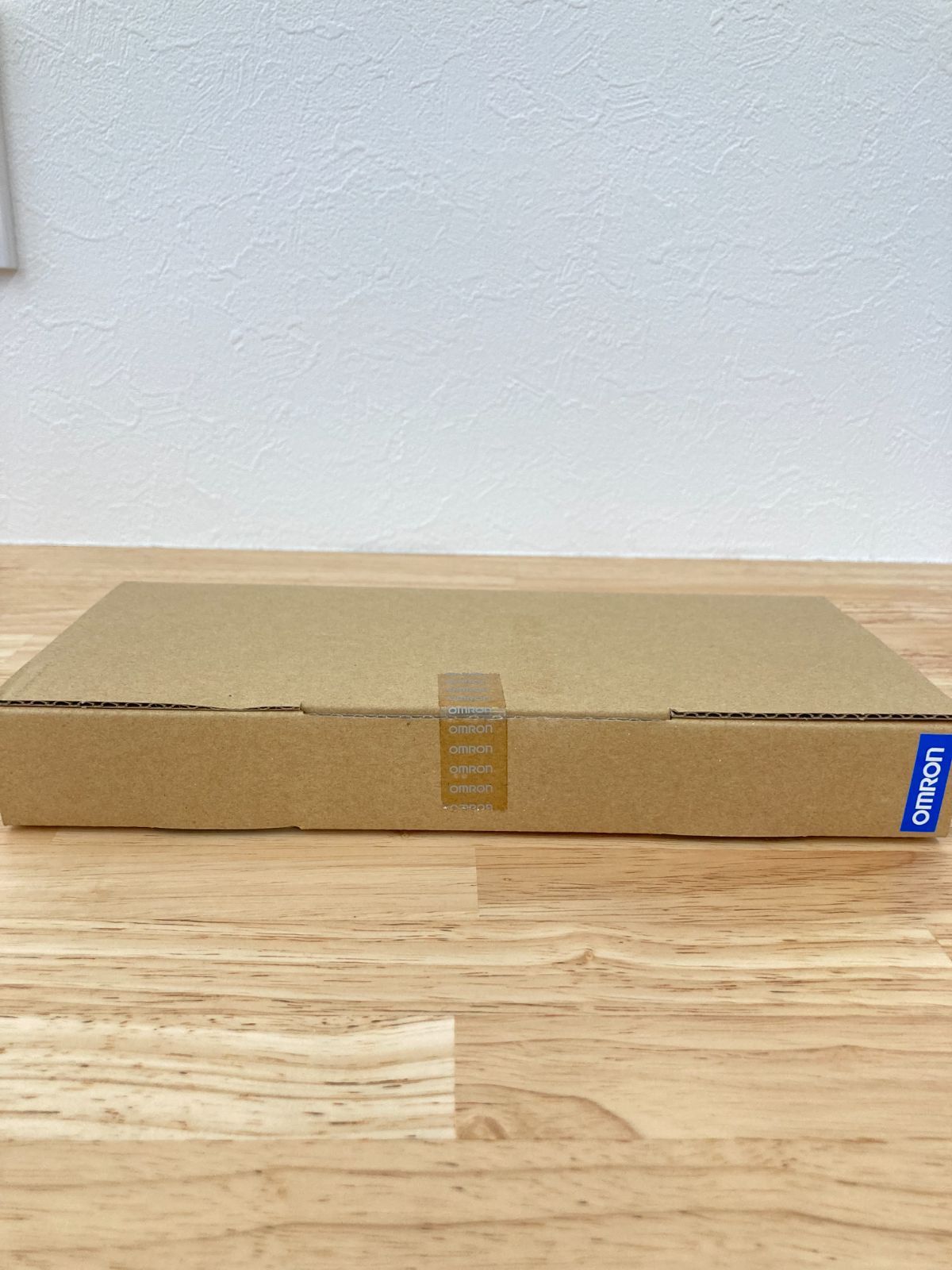 ♥ オムロン 増設用I|O接続ケーブル CS 1 W-CN 713