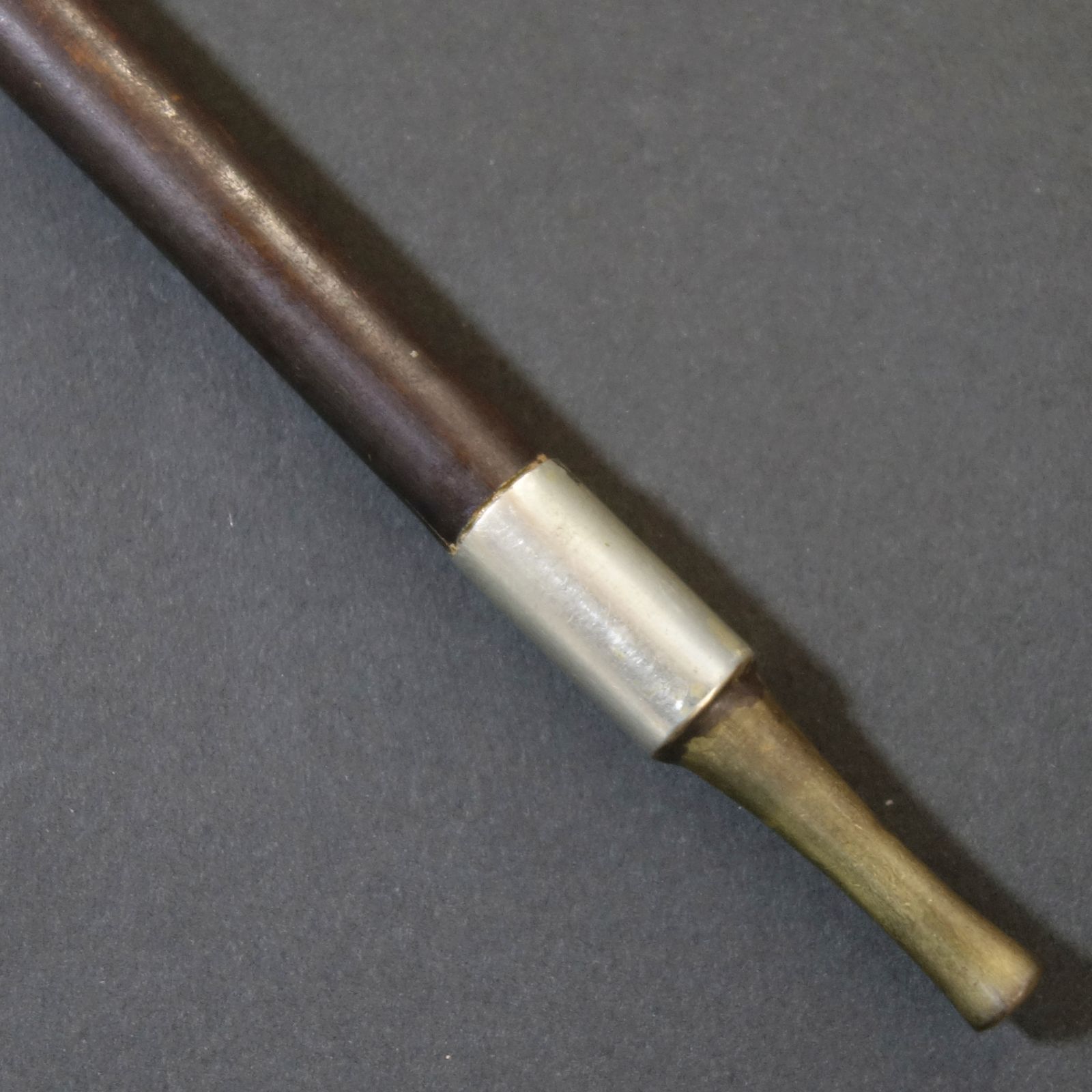 骨董逸品 【煙管 真鍮＋銀製 ／ 煙管筒 竹製 ／ 煙草入 革製 】 喫煙具