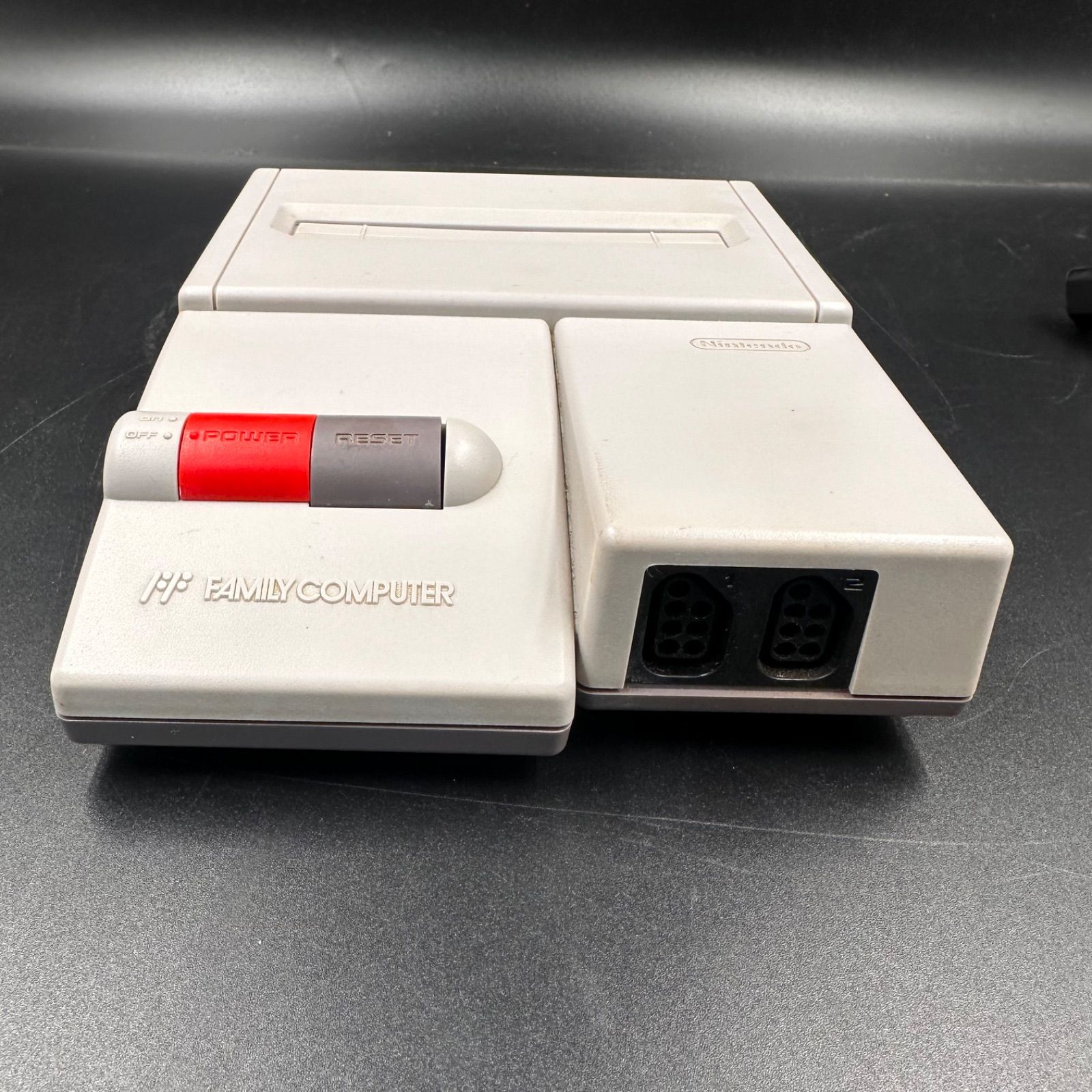 ①動作OK Nintendo 任天堂 ニューファミコン 本体 コントローラー2個